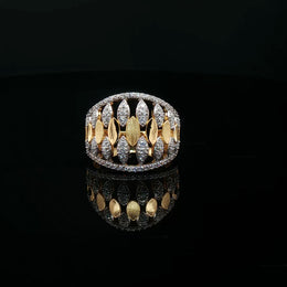 Yellow Gold Multi-Stone Ring with Oval Cut Diamonds