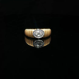 Oval brilliance, timeless style in 22k Gold