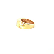 Yellow Gold Signet Ring with round cut American Diamond