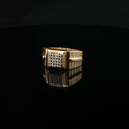 Yellow Gold Signet Ring with round cut American Diamond