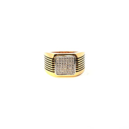 Yellow Gold Multistone Ring with Round Cut American Diamonds & Enamel.