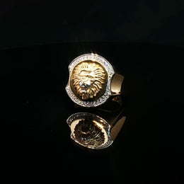 Yellow Gold Signet Ring with Diamond Lion Motif