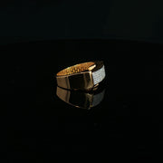 Yellow Gold Multistone Ring with Round Cut American Diamonds