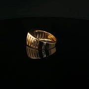 Yellow Gold Multistone Ring with Round Cut American Diamonds